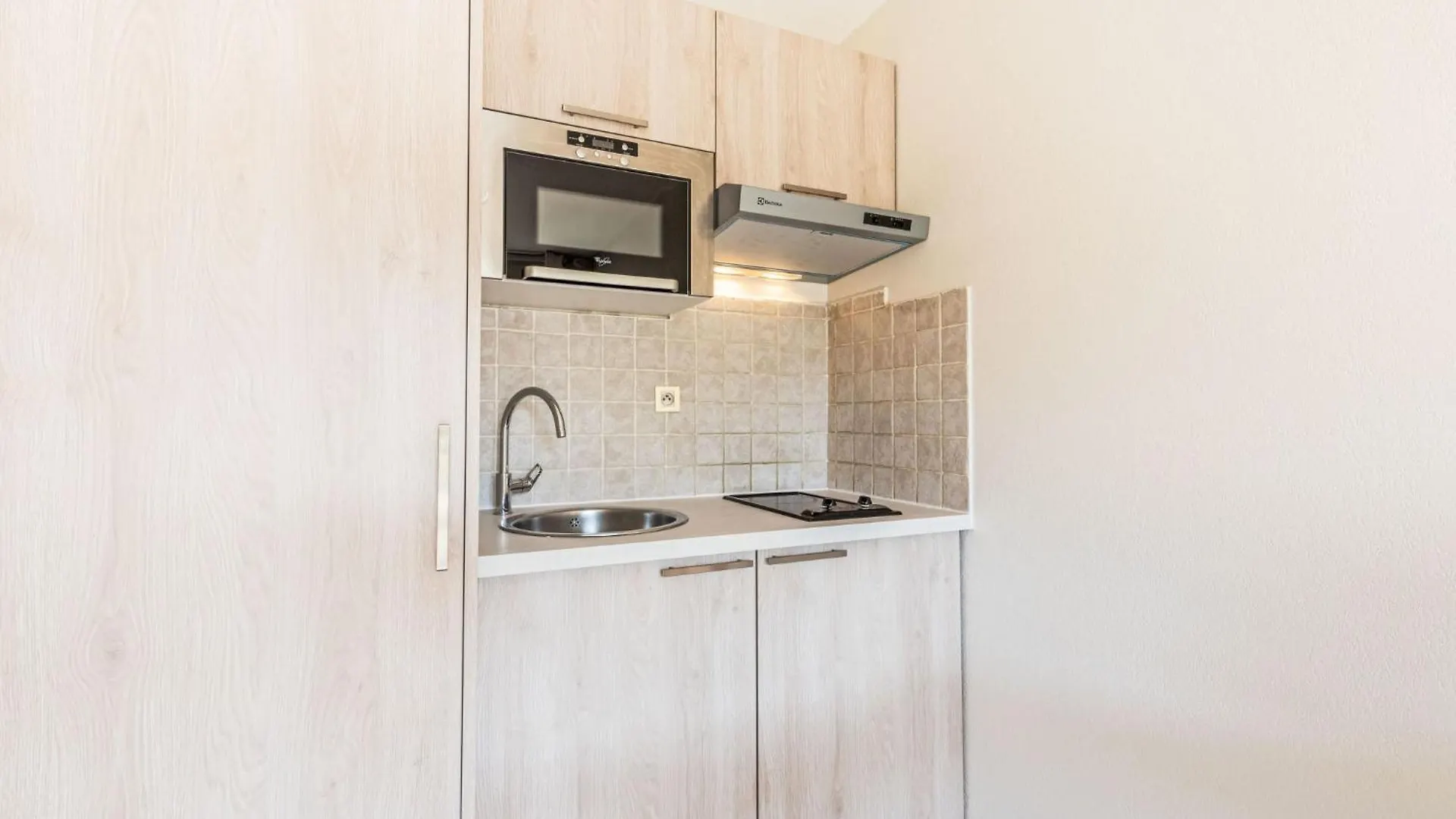 Studio Caesar Domus-2 By Interhome Saint-Tropez