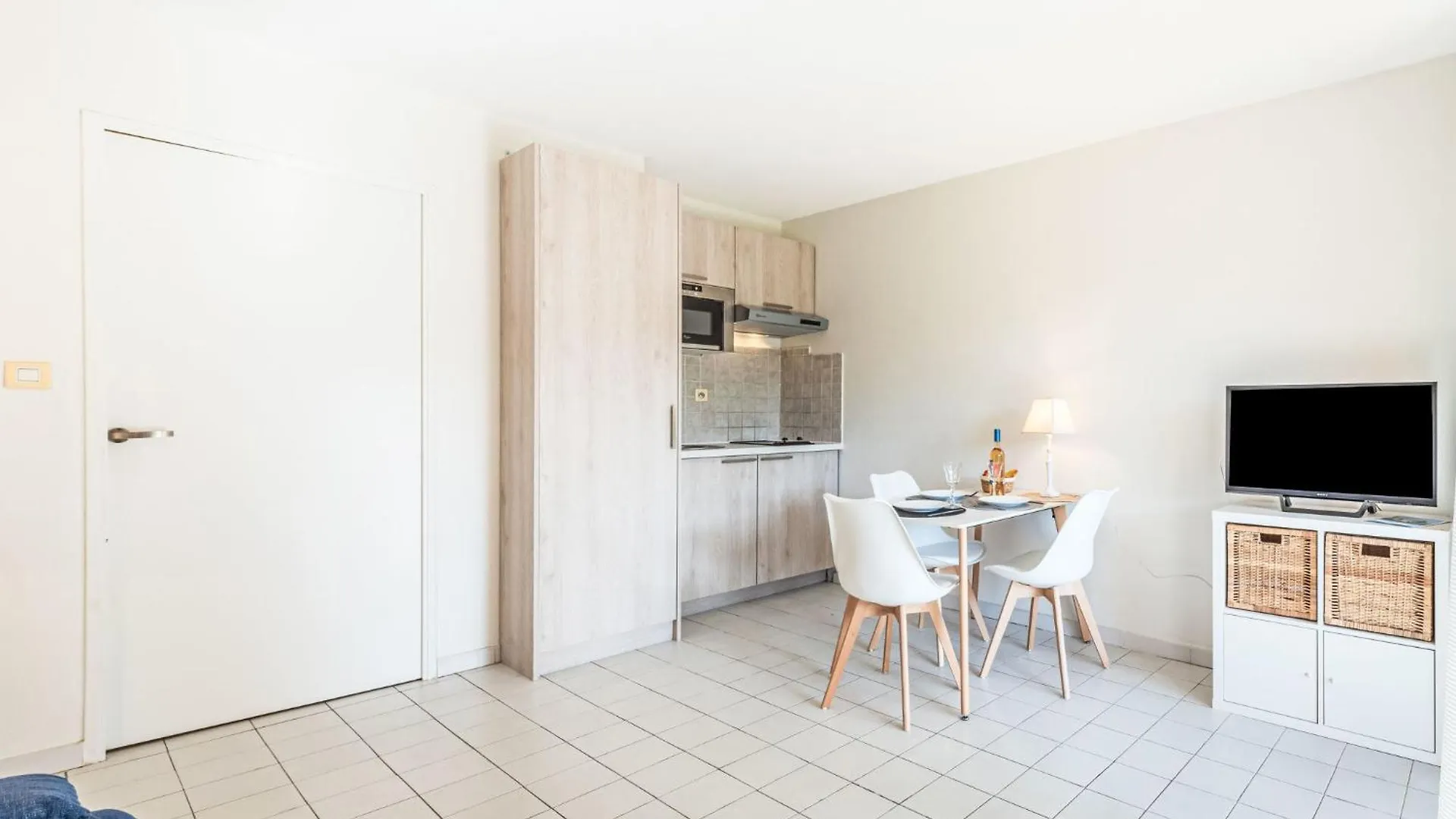 Studio Caesar Domus-2 By Interhome Saint-Tropez 0*,